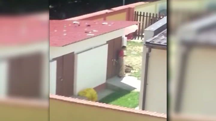 Copii maltrataţi într-un centru de plasament:legaţi cu funia de gard, în soare. Dosar penal, deschis