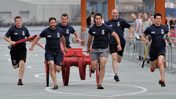 Pompierii români au reuşit să-i uimească pe americani