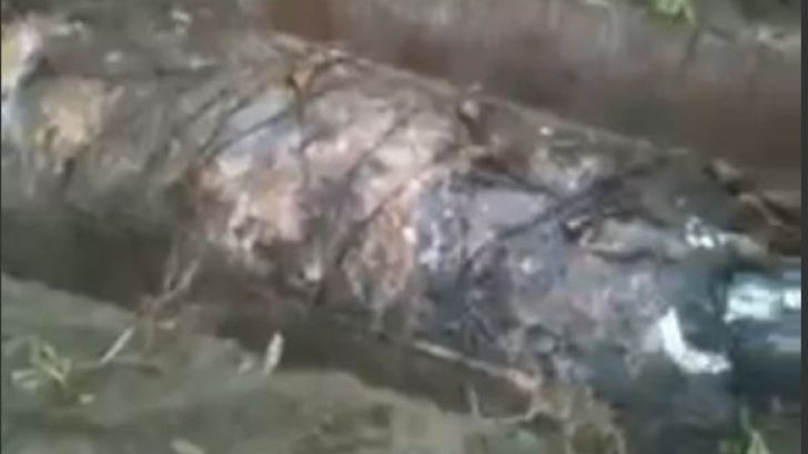 Descoperire șocantă la cimitir. Au dezgropat un mort după 15 ani şi au încremenit