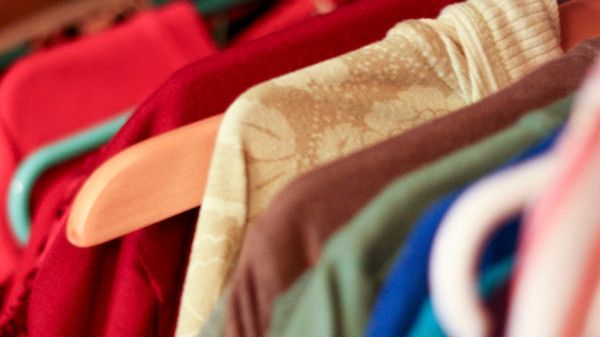 Ce spune culoarea hainelor despre tine