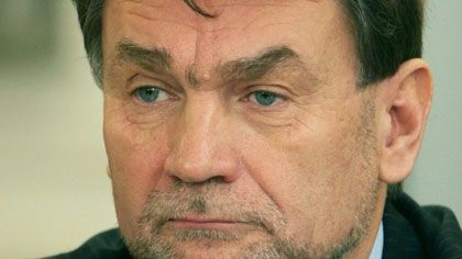 Avea 4,3 miliarde de dolari, afaceri în Vâlcea și Satu Mare. A murit după o operație eșuată