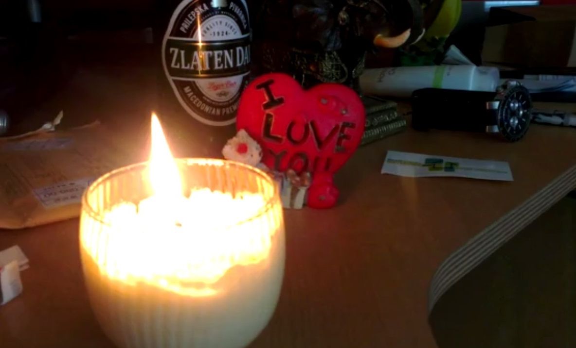 Cum să faci o lumânare de unul singur