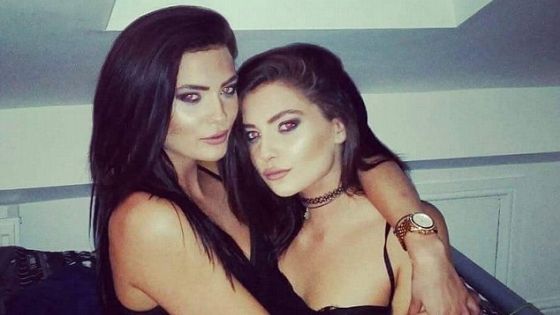 Frumoase şi periculoase! Gemenele de 19 ani care îşi terorizează în fiecare noapte vecinii