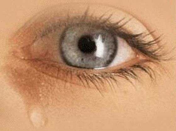 Credea că este o simplă infecţie. Doctorii, şocaţi când au văzut câte vietăţi se mişcau în ochiul ei