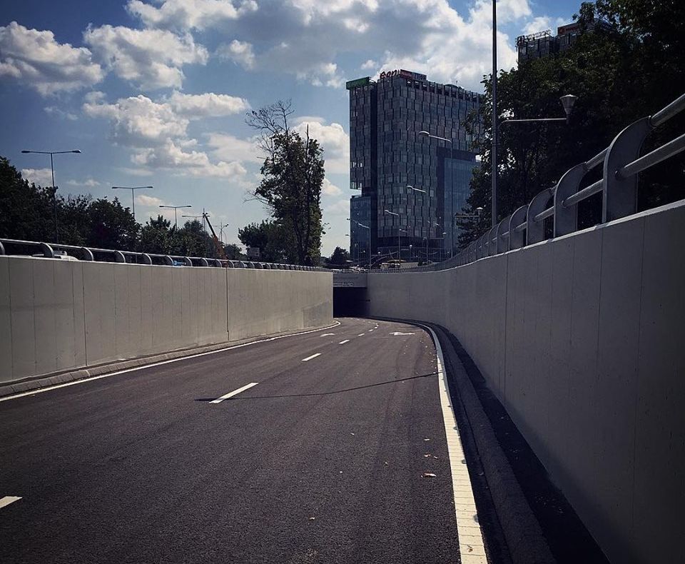 Pasajul de la Casa Presei a fost deschis oficial IMAGINI şi traseul