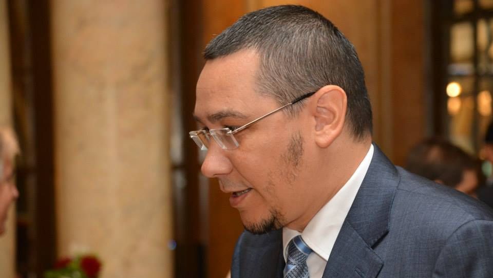 Ponta și Iohannis, ping-pong cu declarații pe facebook. Premierul îi răspunde președintelui 