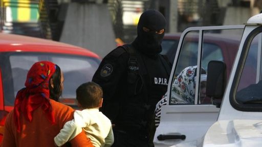 Declaraţie surprinzătoare a unui comisar al Consiliului European, privind invazia romilor 