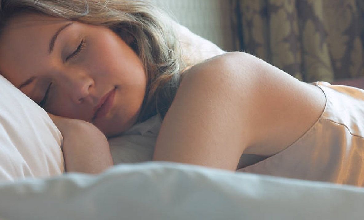 Riscurile la care te supui dacă dormi prea mult. Câte ore trebuie să dormi, în funcţie de vârstă