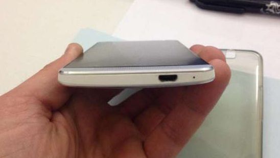 A vrut să cumpere un telefon mobil şi a ajuns la spital. Ce s-a întâmplat e incredibil