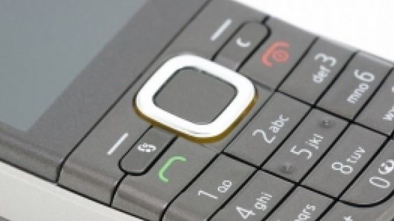 A furat un telefon mobil de pe tejgheaua unui fast-food. Ce a urmat este de neimaginat!