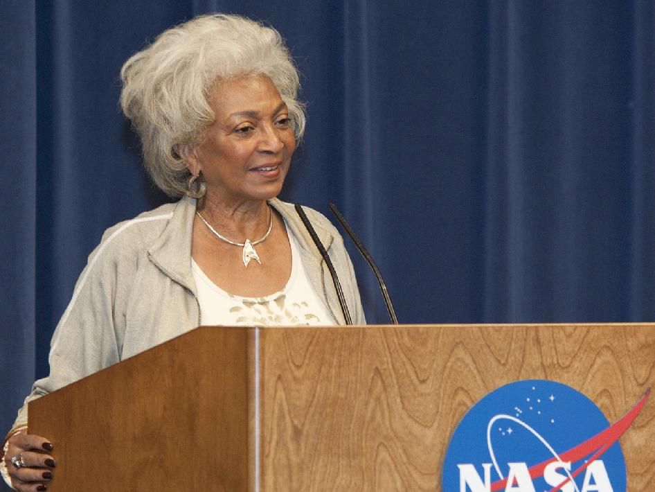 Actriță din serialul Star Trek, în misiune suborbitală coordonată de NASA