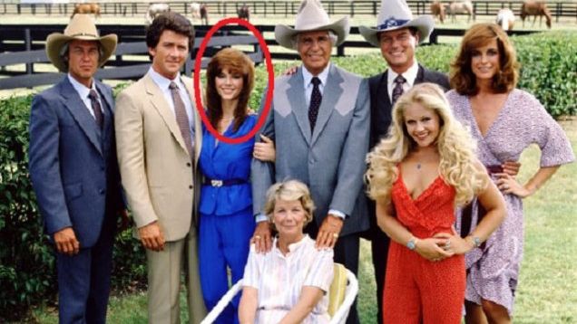 Era cea mai sexy actriţă din "Dallas"! Nu o să îţi vină să crezi cum arată Pamela, la 65 de ani