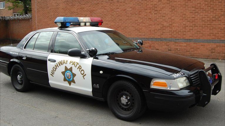 Poliţist american, împuşcat mortal în urma unui control în trafic