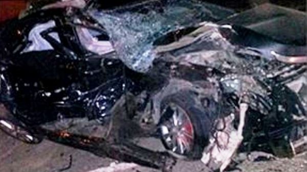 Accident cumplit: patru mașini au fost spulberate, șapte oameni au murit