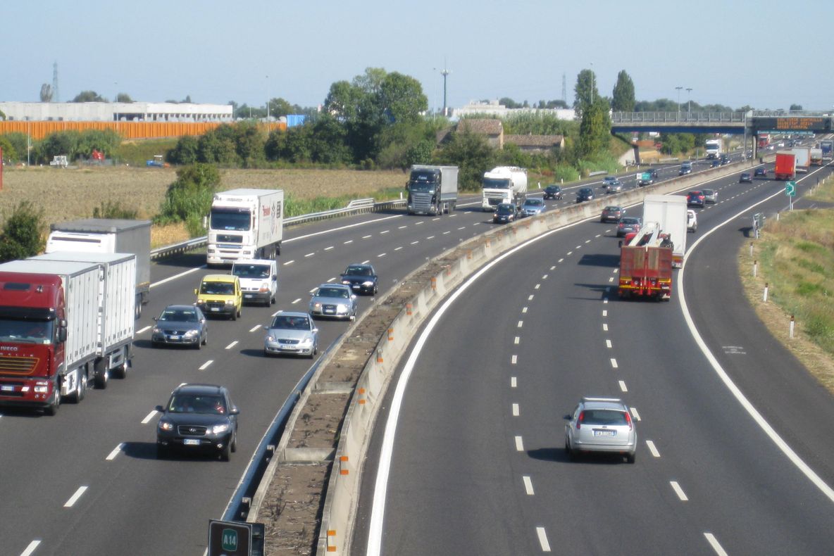 Trafic îngreunat pe A1 Bucureşti – Piteşti