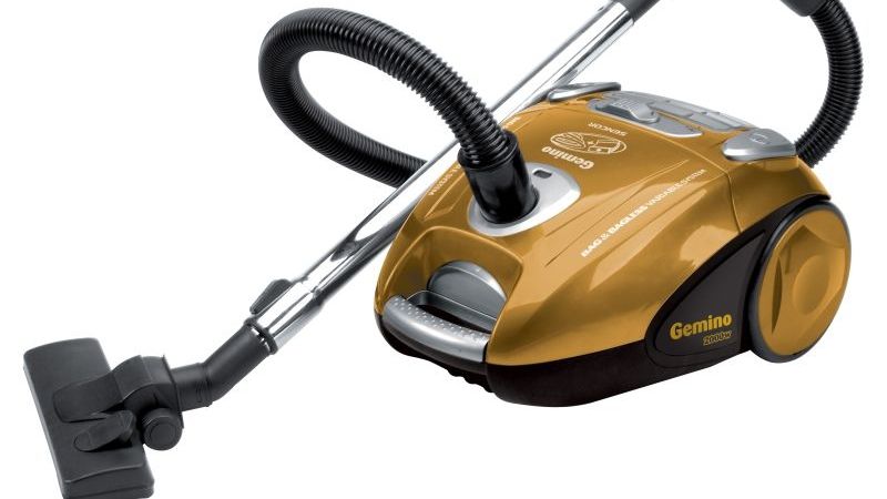 Reduceri la electrocasnice. Oferte la masini de tocat, aspiratoare sau fiare de călcat