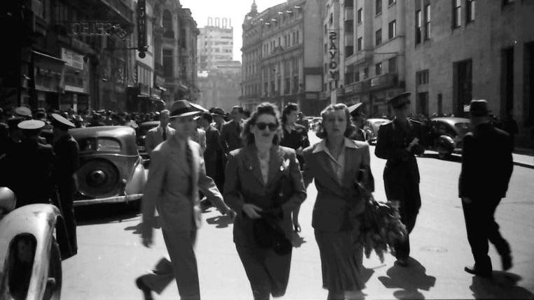 Ce mâncau românii în anii '30. Cum îşi păstrau femeile formele - mostră de "dietă interbelică"