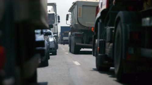 Anunţ neplăcut pentru şoferii din România. Ce se întâmplă pe străzi din cauza caniculei