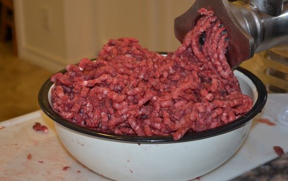 Descoperire uluitoare într-o pungă cu carne tocată, în Bârlad