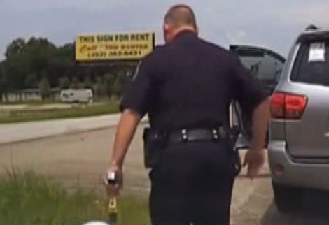 Un şofer recalcitrant a fost împuşcat de un poliţist