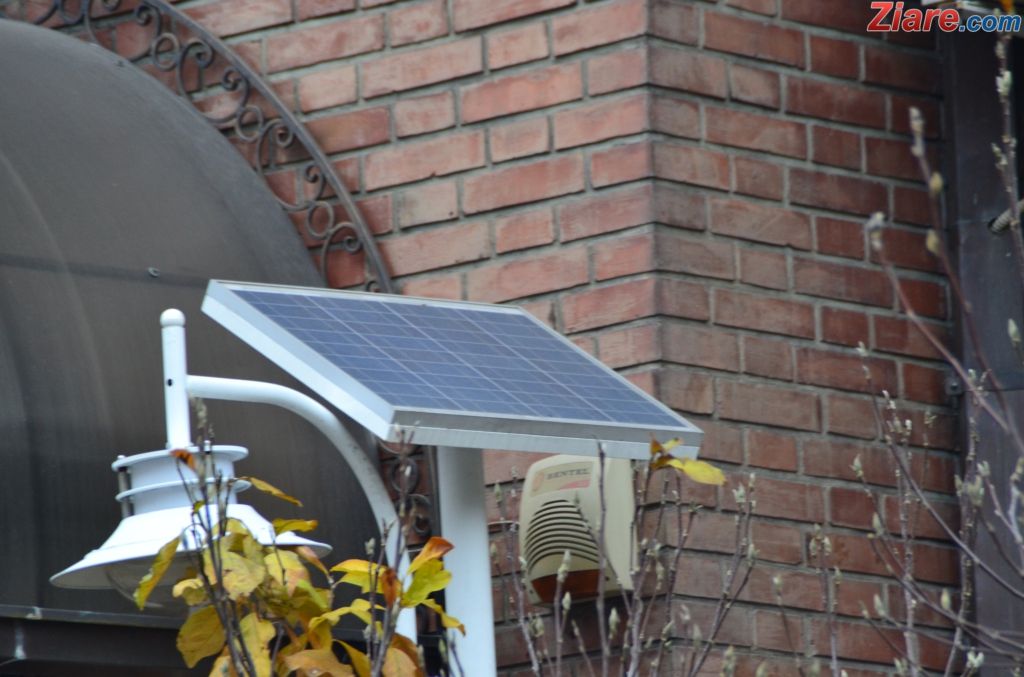 Cum arată primul aeroport alimentat doar cu energie solară - VIDEO