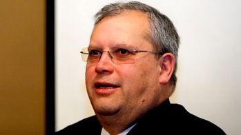 Dumitru Prunariu, la Poliţie pentru a afla cum decurge ancheta în cazul decesului nepoatei
