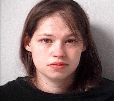 Și-a sufocat cei 3 fii cu o pătură, dar și-a lăsat fiica în viață. Mama a spus apoi motivul crimei