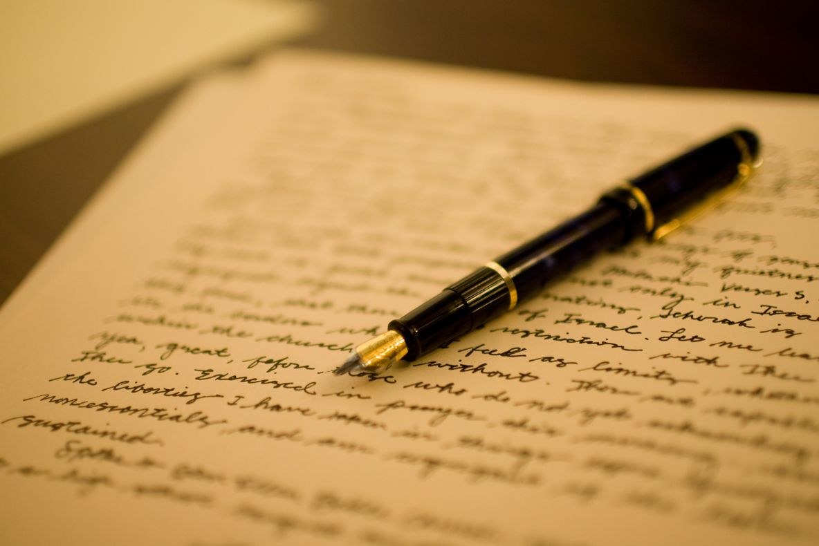 Și-au scris reciproc, timp de 52 de ani, fără să se vadă. Cum au reacționat la prima întâlnire