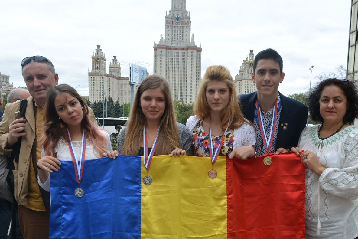 Patru medalii, dintre care una de aur, obținute de elevii români la Olimpiada Internațională de Geog