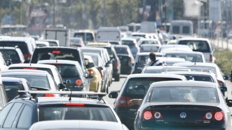 Șoferii români vitezomani, sub lupa autorităților UE. Ce a decis Guvernul 