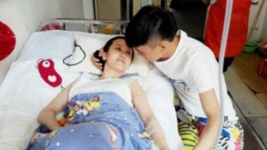 S-a trezit din comă după 70 de zile și..primul lucru pe care l-a spus este șocant