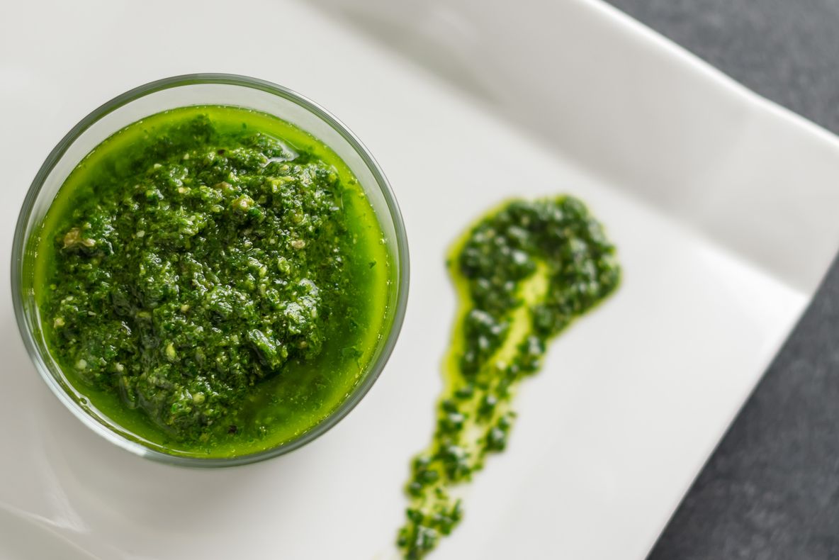 Cum să faci pesto în doar un minut