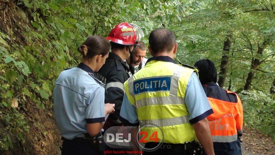 O femeie a fost găsită spânzurată, în pădure. Cine a descoperit-o