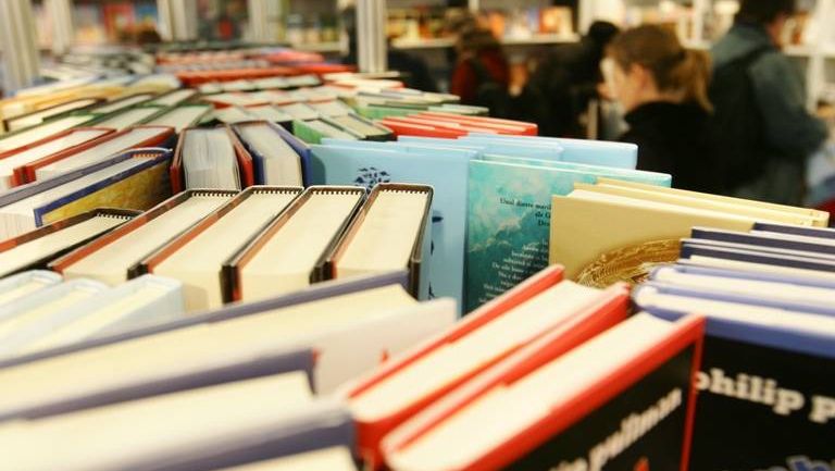 Premieră pentru România: Prima apariţie la Târgul Internaţional de Carte de la Beijing