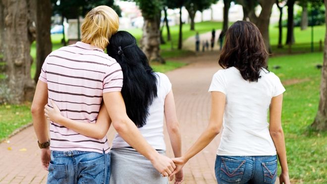 O tânără din Timișoara a acceptat o partidă de sex în 3. A urmat ceva halucinant. Orașul e în șoc