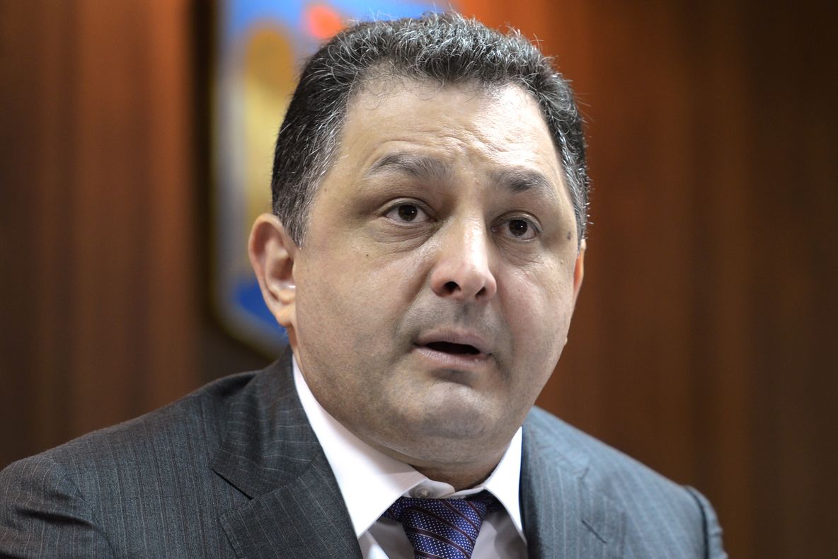 Vanghelie rămâne în arest la domiciliu 