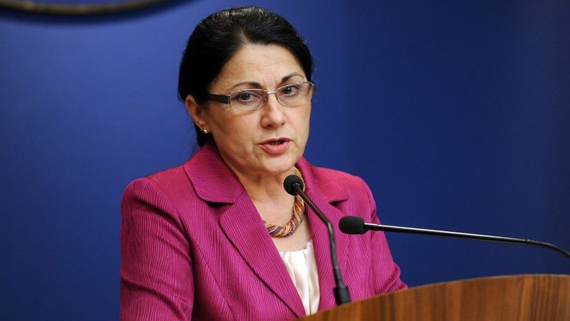 Foşti miniştri, acuzaţi de corupţie: dosar redeschis pentru Andronescu şi Athanasiu