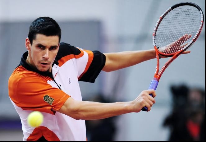 Victor Hănescu s-a calificat în finala turneului de la Banja Luka