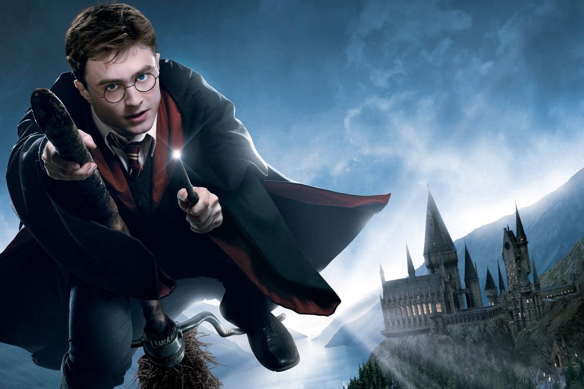 Un actor din Harry Potter a suferit un accident grav de maşină 