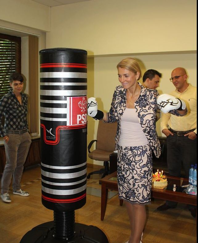 Gorghiu, apel către Dragnea şi Oprea, după declaraţiile lui Ponta despre Iohannis şi procesul lui