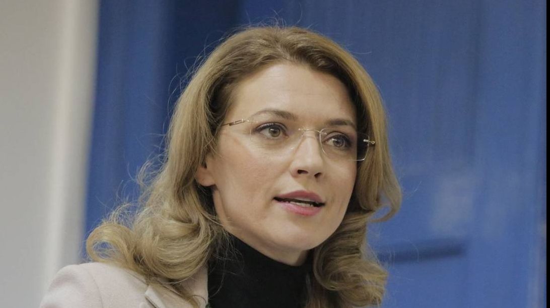 Doi parlamentari PNL au vrut să salveze primarii condamnaţi la închisoare. Gorghiu: Nu susţinem!