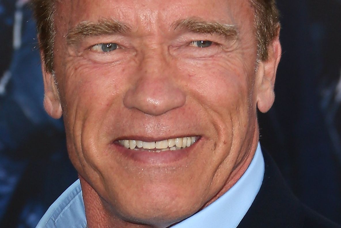 FOTO."Cum s-au schimbat vremurile". Arnold Schwarzenegger, fotografiat într-o ipoteză jenantă