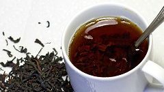 Efectul uluitor al ceaiului de frunze de nuc asupra părului 