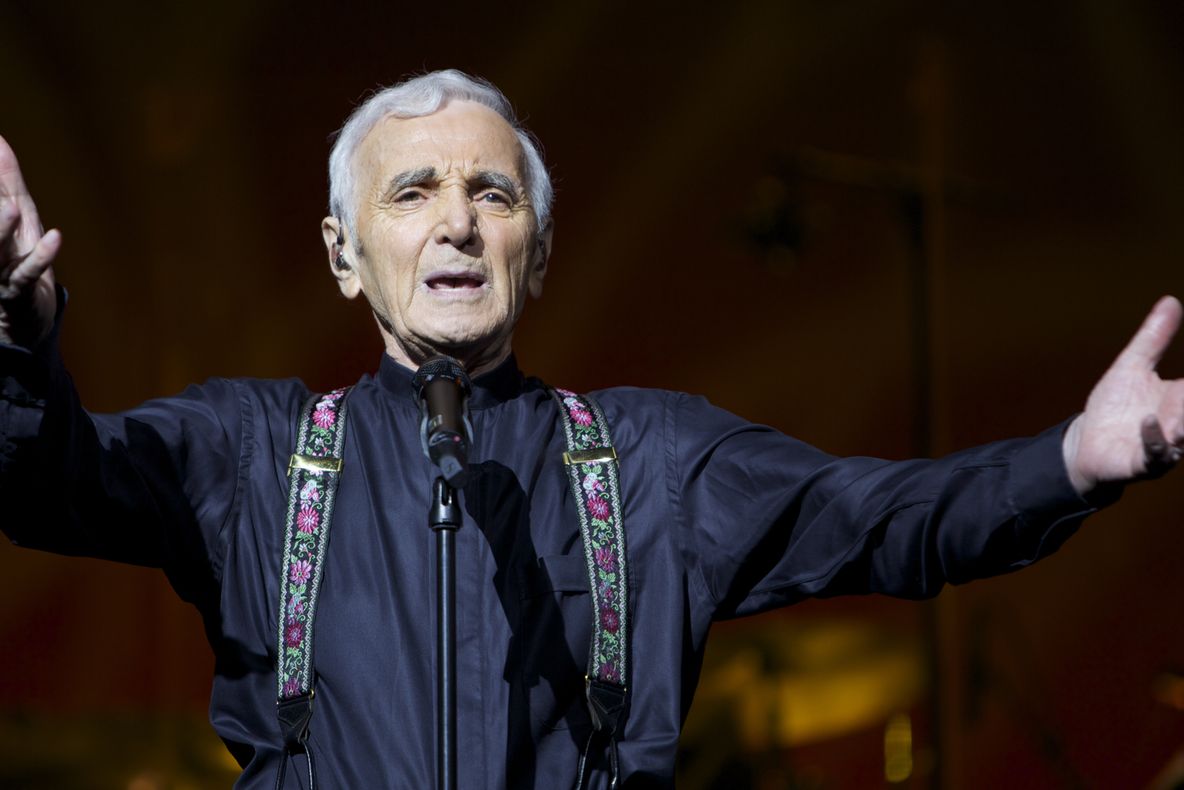 Concert în premieră în România: Charles Aznavour vine la Bucureşti. Cât costă biletele