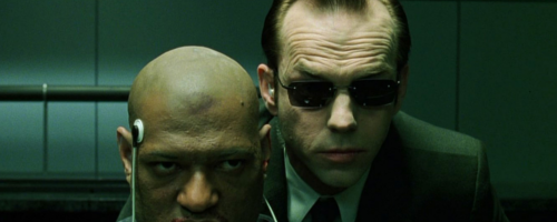 E de nerecunoscut! Cum arată azi Agentul Smith din Matrix