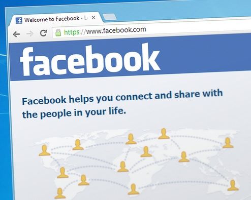 Reţeaua Facebook a picat, luni seara. Utilizatorii nu şi-au putut accesa conturile