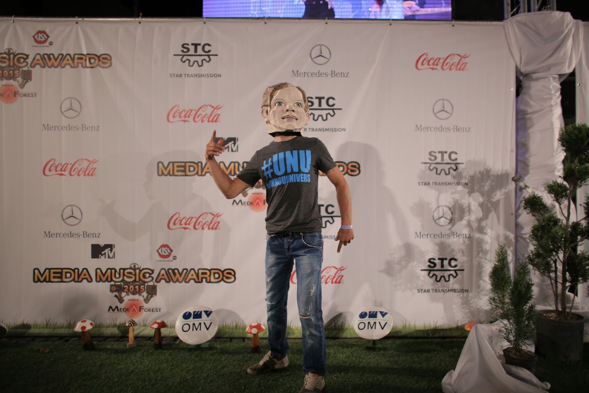 “UNU”- noul membru al echipei VUNK – apariție spectaculoasă la Media Music Awards!