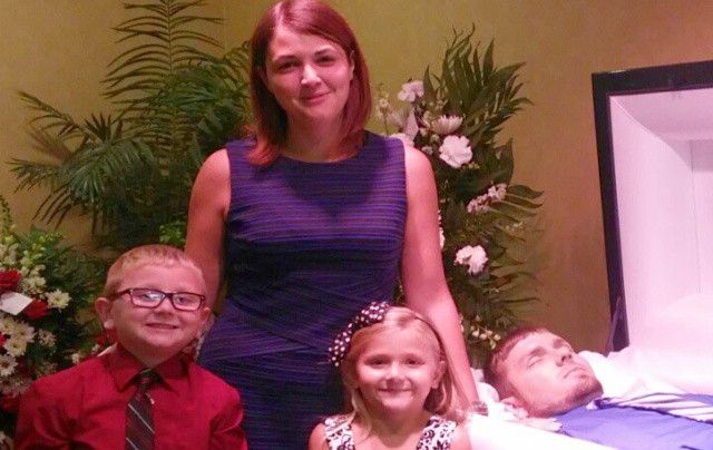 Povestea cutremurătoare din spatele acestei imagini. "Poate crezi că ţie nu ţi se va întâmpla"