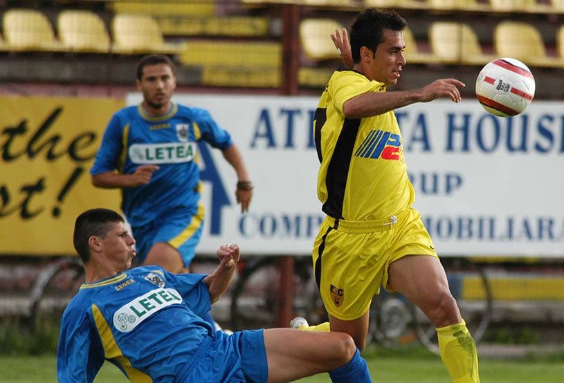 Imagini dureroase. Jucătorul cu peste 200 de meciuri în Liga 1, condus pe ultimul drum de elevii lui