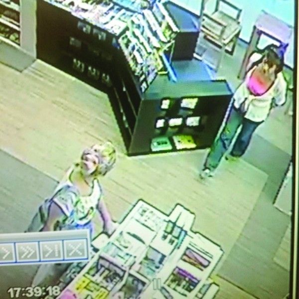 Ce a păţit un student din Austria care a mers la poliţie în Iaşi cu fotografia unei hoaţe